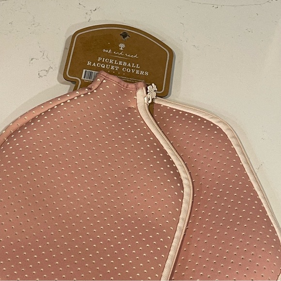 NWT- Set of Oak and Reed Pickleball Paddle Covers l - Picture 5 of 7